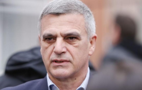 Обезпокоително е че българското общество научава от чуждите медии какво