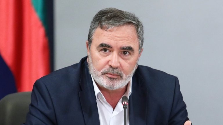 COVID 19 изчезна само от медийното пространство Но се радвам че