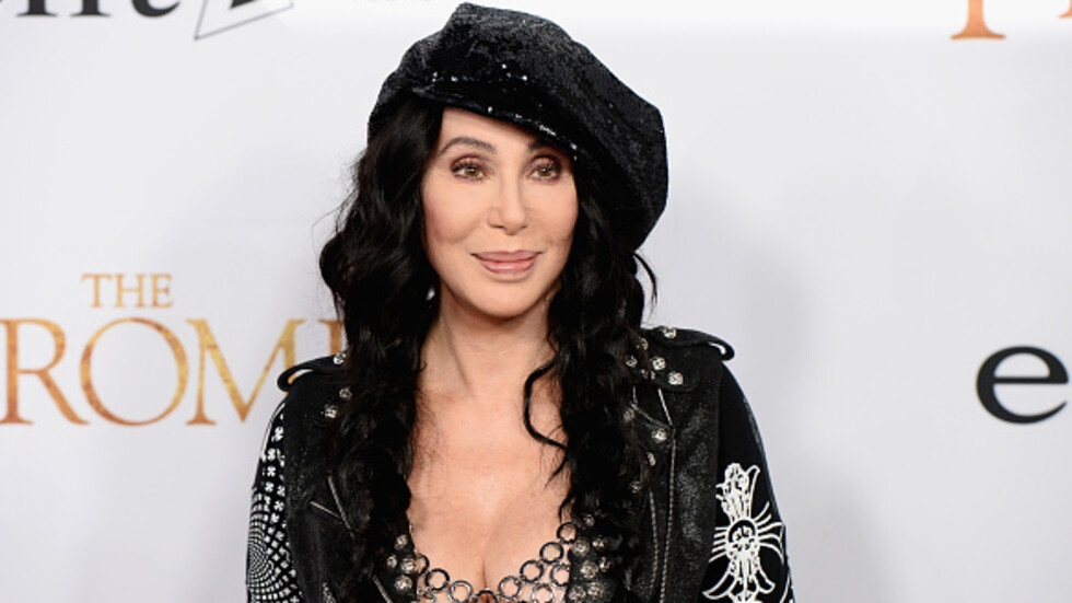 Американската певица и актриса Шер съобщи че е готова да