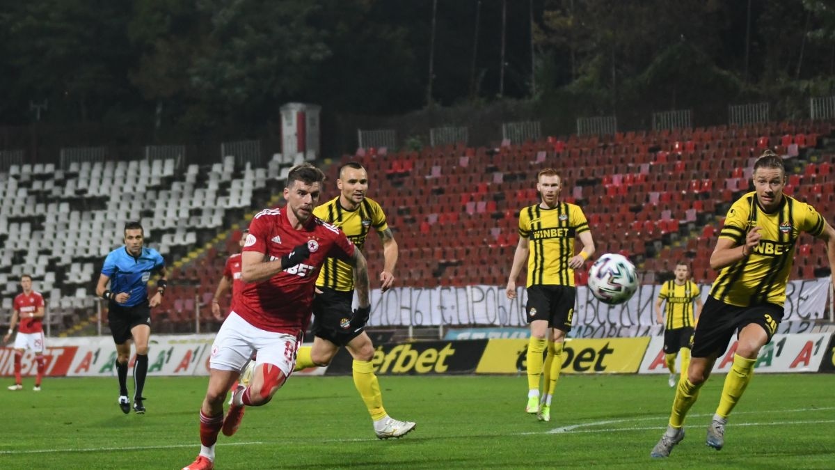 Ботев Пловдив отказа ЦСКА от титлата в Първа Лига след