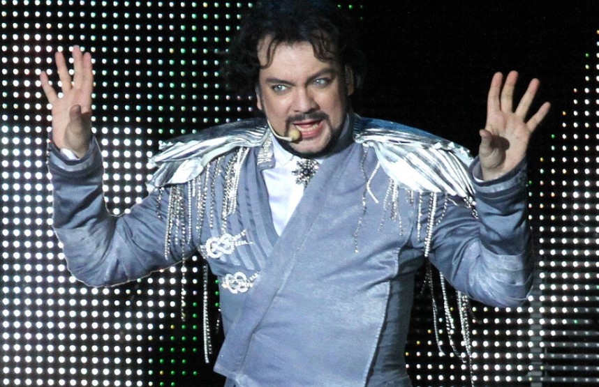 Комисията за хуманитарна и информационна политика призова президента на Украйна