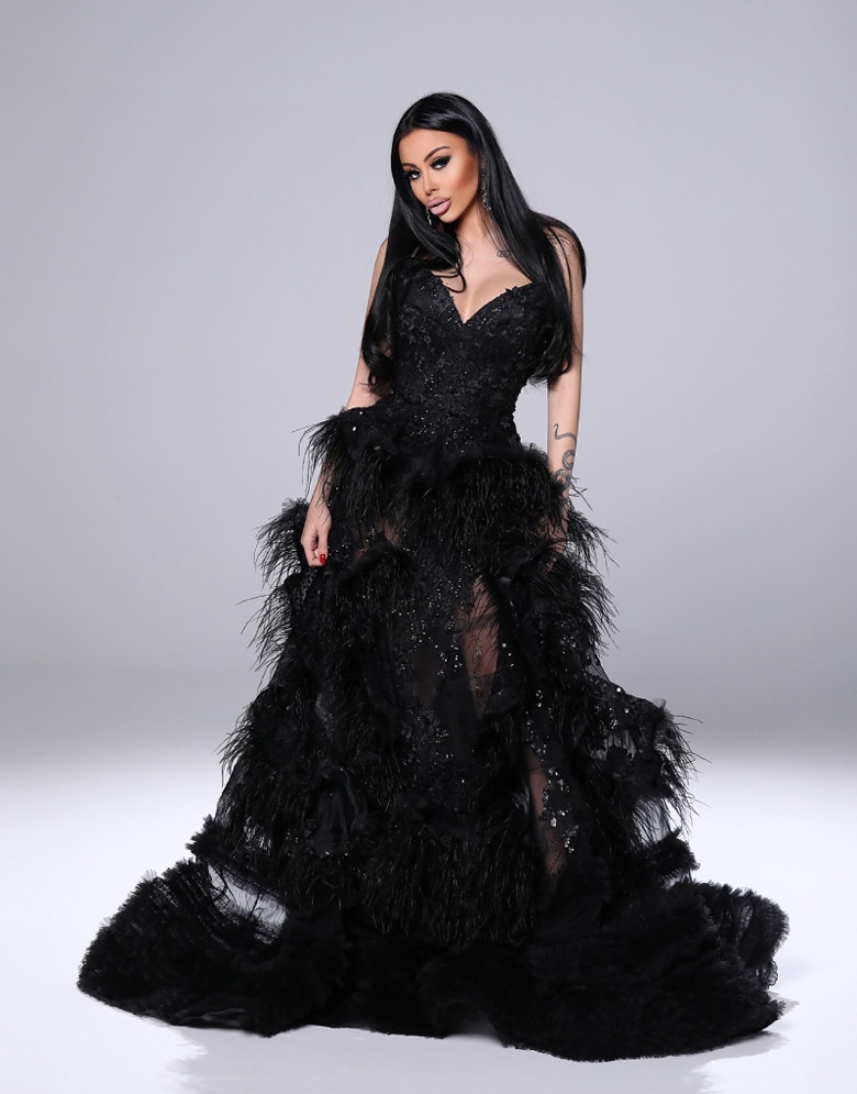 Алекса приятелката на трагично отишлия си от този свят