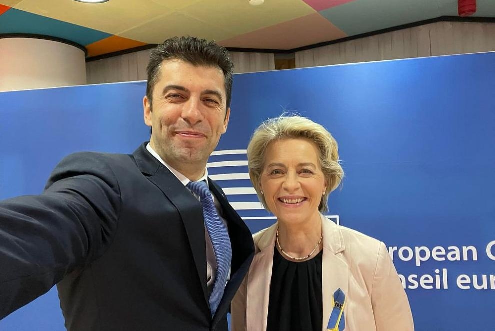 Премиерът Кирил Петков заяви на официалния си профил в социалните