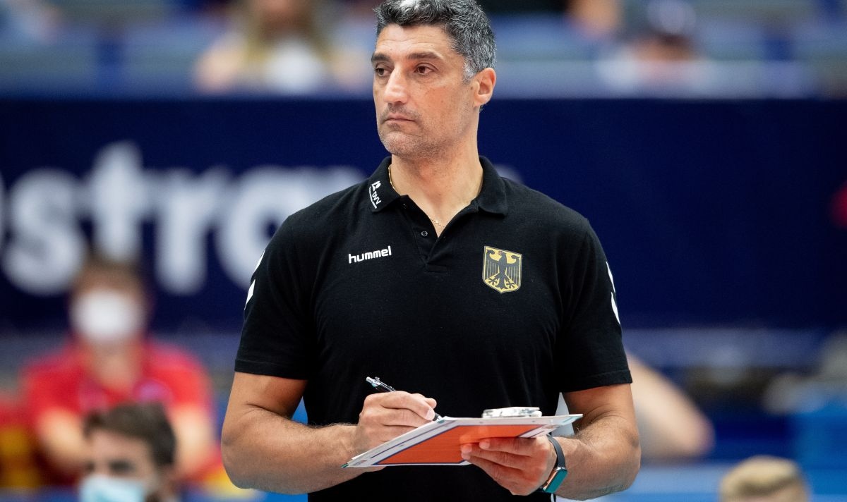 Италианският волейболен специалист Андреа Джани официално оваканти поста на селекционер