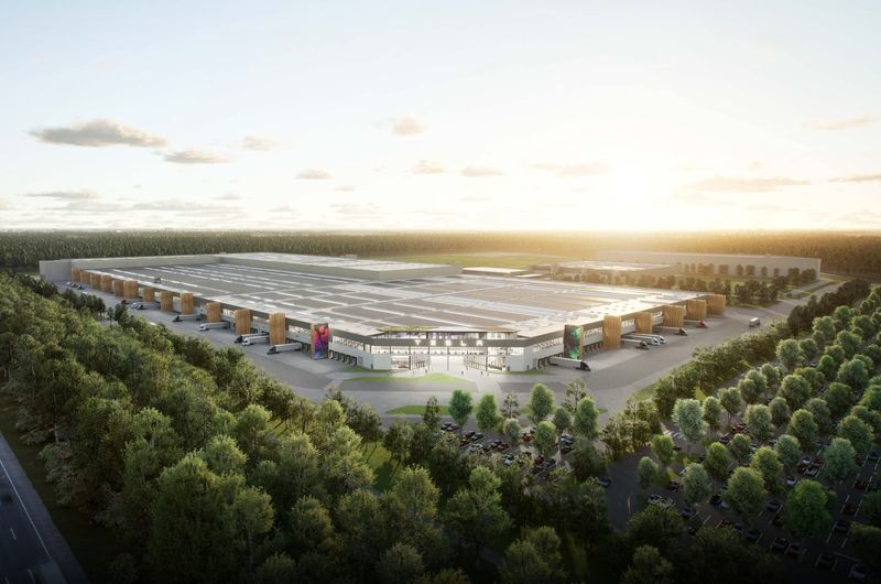 Докато в редица европейски заводи да автомобили производството е блокирано