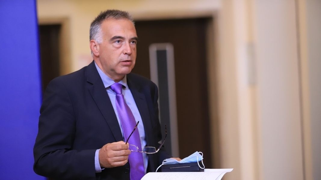 Антон Кутев става съветник на президента по парламентарната дейност Той