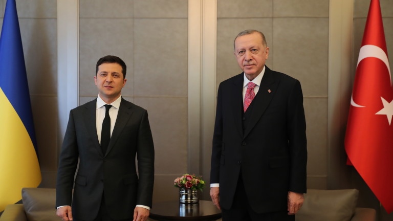 Президентите на Турция и Украйна Реджеп Тайип Ердоган и Володимир