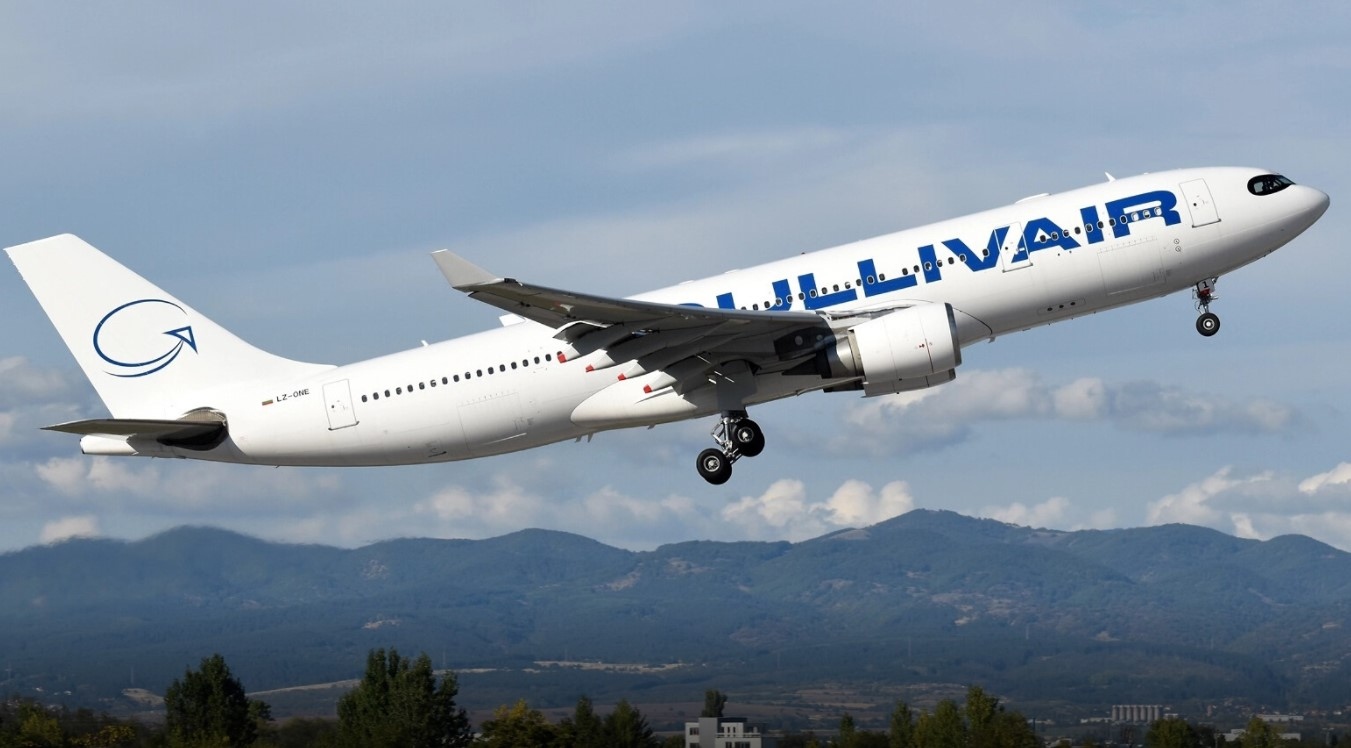 Редовни полети от София до Букурещ стартират още това лято