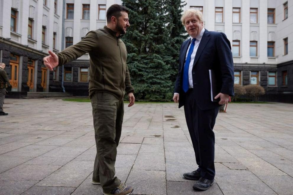 Британският премиер Джонсън Борис e на посещение в Киев където