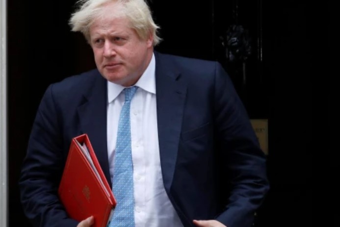 Британският премиер Борис Джонсън и финансовият министър Риши Сунак ще