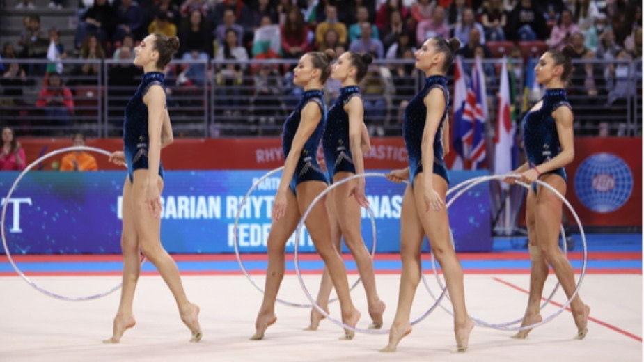 Ансамбълът на България спечели титлата на финала на пет обръча