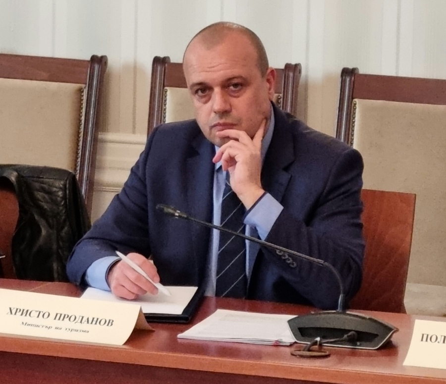 Министърът на туризма Христо Проданов ще предложи промени в Закона