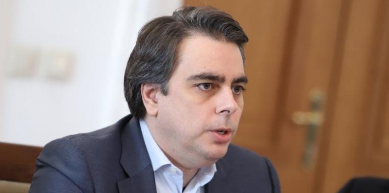 Управляващата коалиция ще излезе с общ антикризисен пакет през следващите