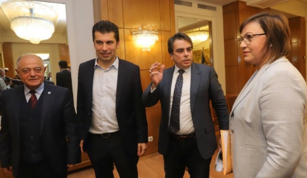 Лидерите на четирите управляващи формации се събират на Коалиционен съвет