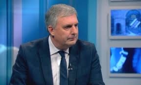 Абсурдно е да се сключва меморандум за публични пари с