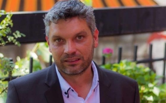 И на Разпети петък общественикът и граждански активист Тихомир Василев