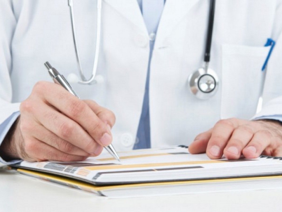 Отпадането на бялата хартиена рецепта няма да се случи от