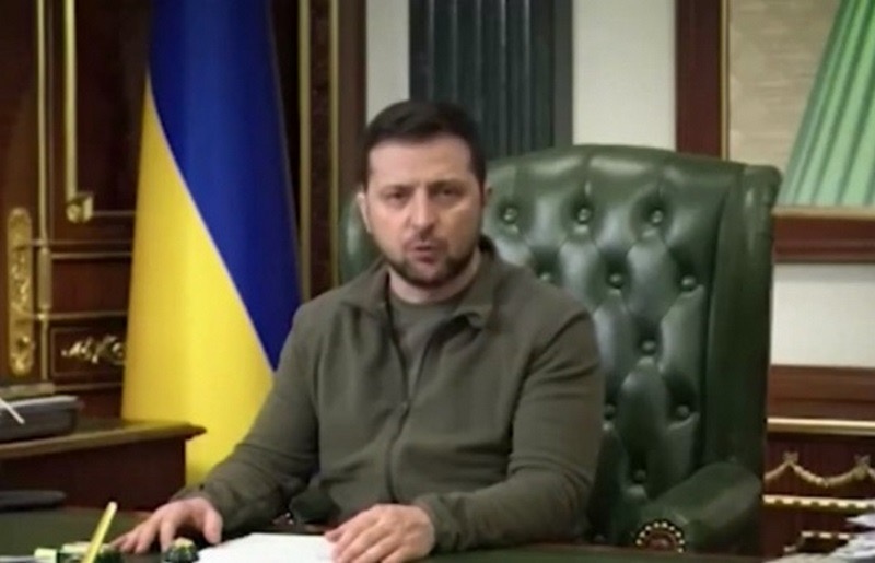 Украинският президент Володимир Зеленски нарече спирането на руския газ към