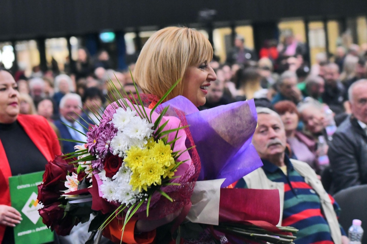 Политическа партия Изправи се България с 867 делегати от цялата