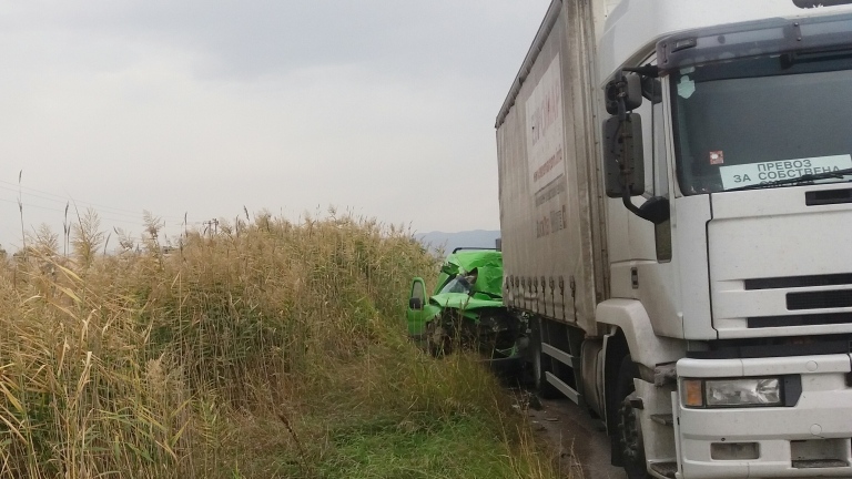 Катастрофа на Околовръстния път в София затрудни движението по рано днес Сблъскали