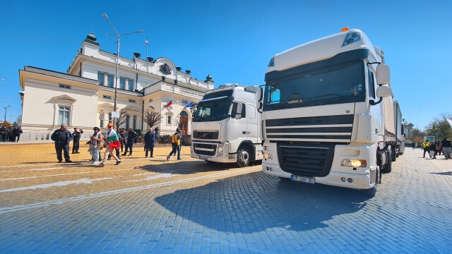 Обединеният транспортен бранш взе решение да не провежда извънреден протест