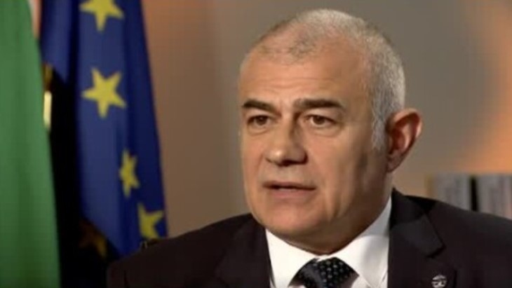 Коалицията обсъжда увеличение на минималната работна заплата и пенсиите от