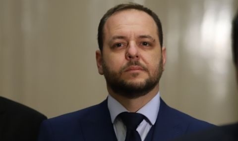 Щатният организатор на протестите на зелените еколози Борислав Сандов вече