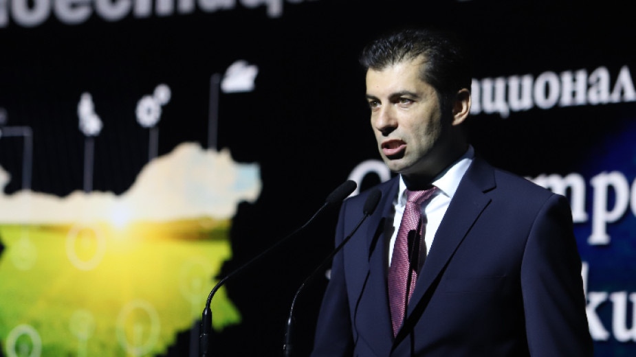 Страната ни трябва да се превърне в портал на американските