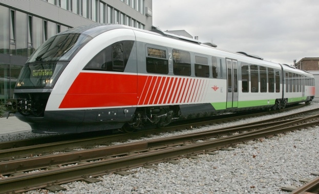 Пътнически влак е аварирал в района на гара Крумово става