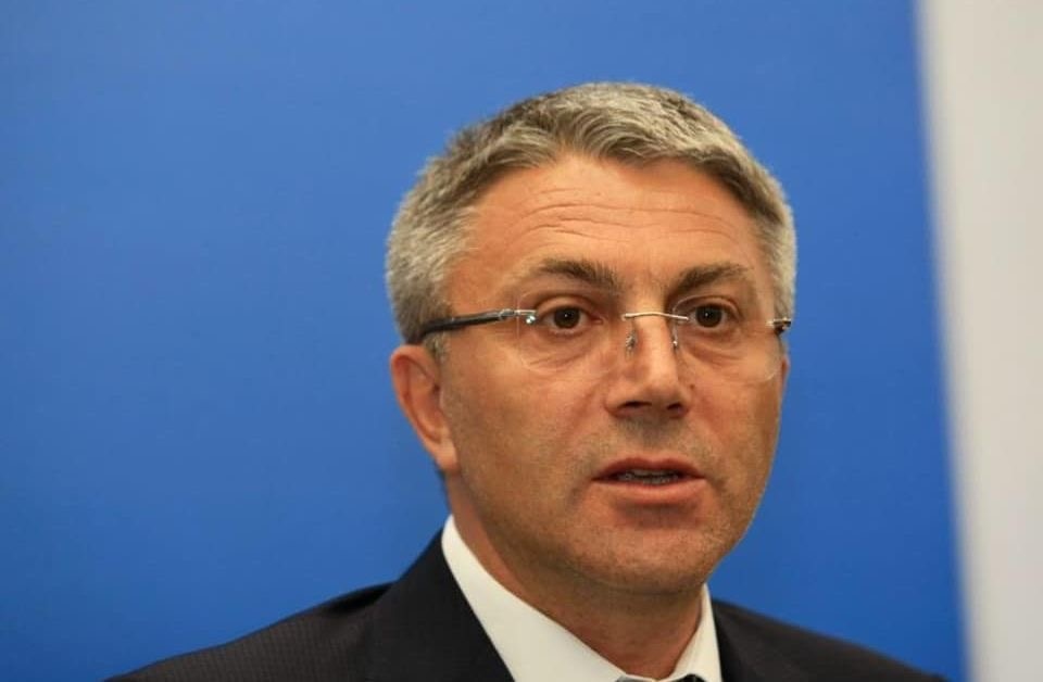 Аз ще ви оправя Джеймс О 39 Брайън е името на човека