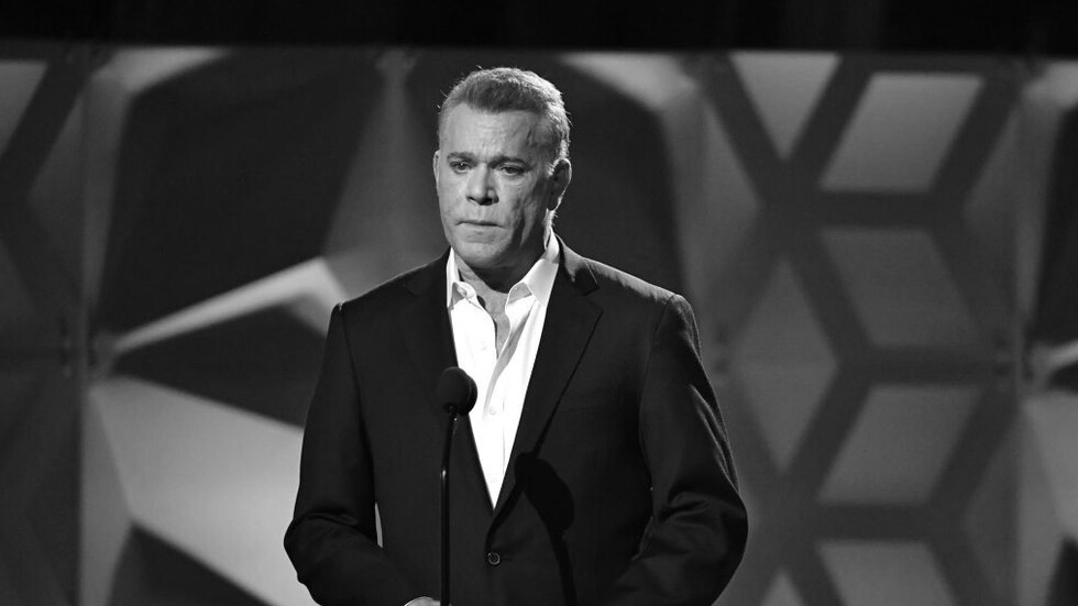 На 67 годишна възраст почина холивудската звезда Рей Лиота съобщи Deadline
