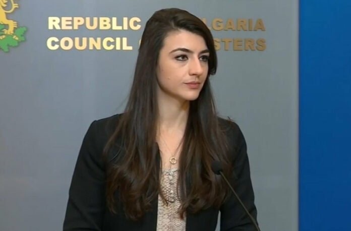 Лена Бориславова: Препотвърдихме обещанието, че темата за РСМ задължително ще мине през НС