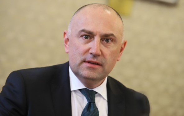 Председателят на Комисията по бюджет и финанси Любомир Каримански организира