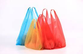 Използването на найлонови торбички в Албания от днес е забранено,