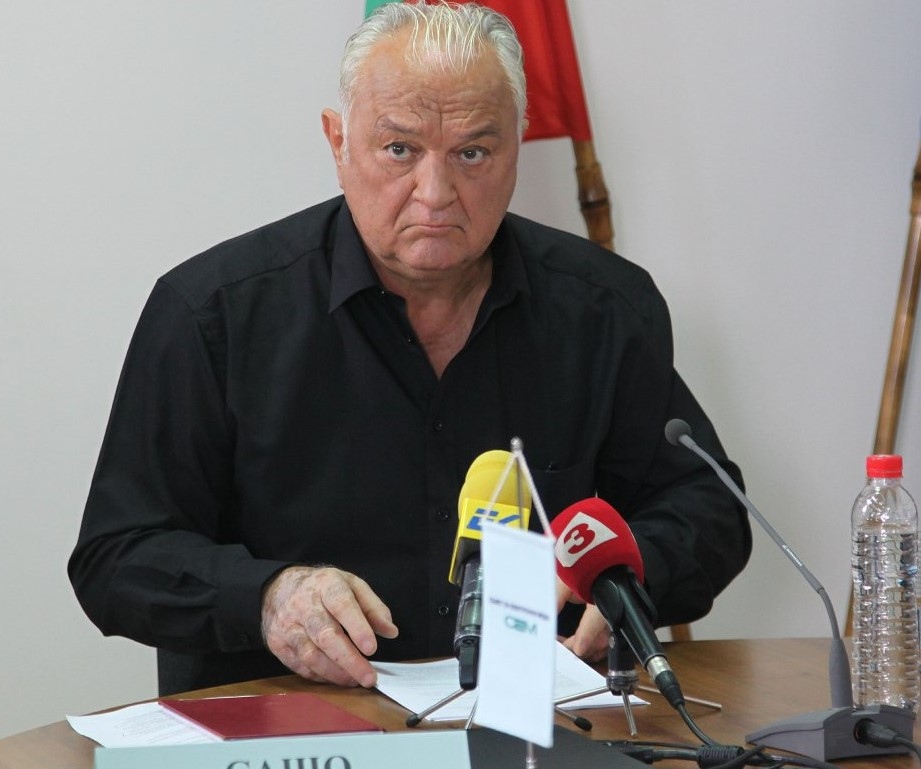 Съветът за електронни медии е дал 7 дневен срок на Сашо