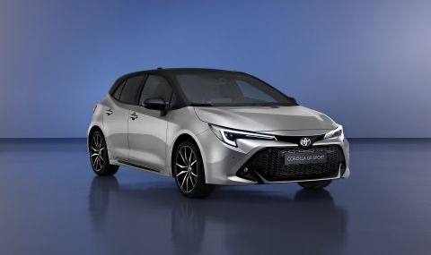 След като по рано от Toyota показаха обновената Corolla в САЩ
