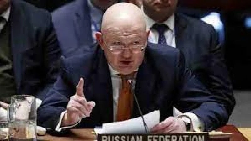 Руският постоянен представител към ООН Василий Небензя напусна заседание на