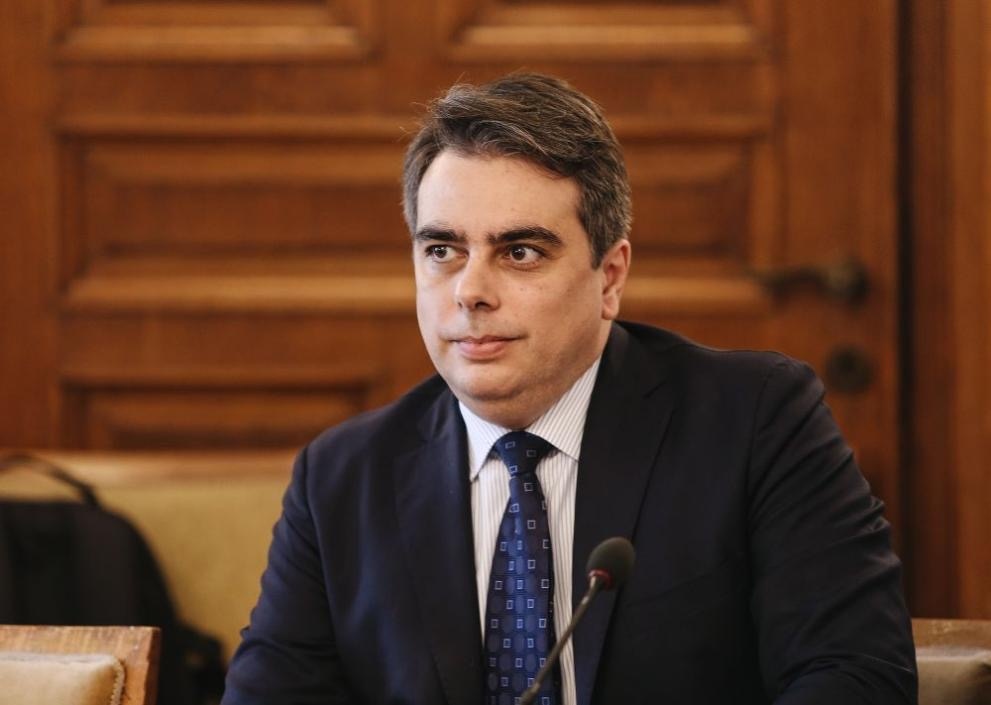 Да трябва да имаме зелена енергия която да е независима