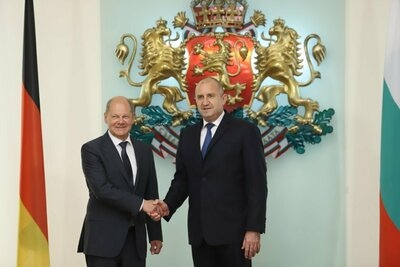 Президентът Румен Радев разговаря на четири очи с канцлера на