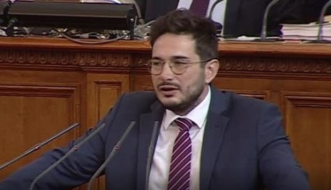 Кирил Симеонов се отцепи от партията на Слави Трифонов Има