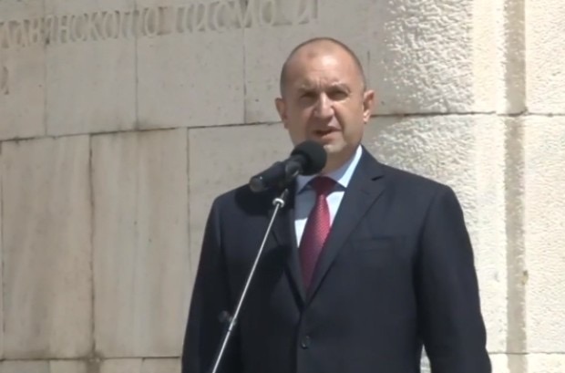 Банско чества делото на Св Паисий Хилендарски Държавният глава Румен