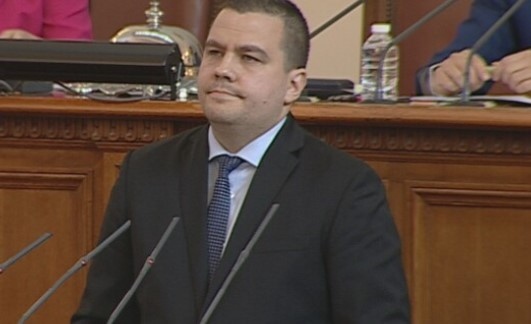 Промяната е илюзия и носи само разочарование каза Станислав Балабанов