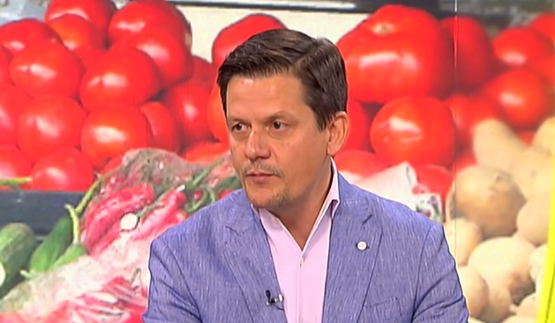 Реколтите са добри а цените на плодовете и зеленчуците се