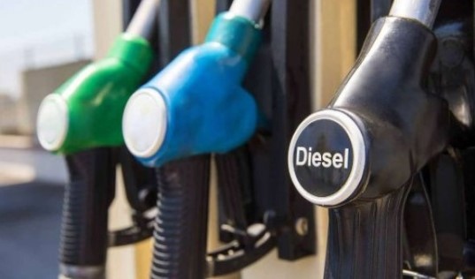 С около стотинка на ден поскъпват бензинът и дизелът у