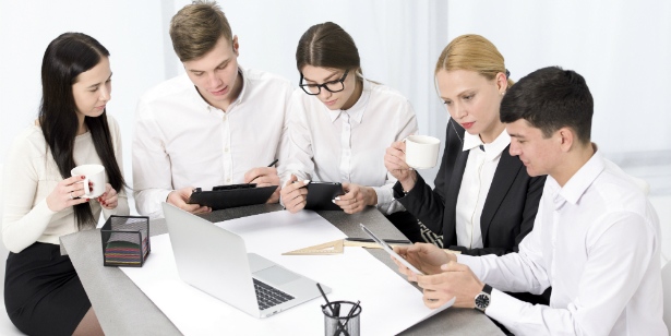 Служителите които кандидатстват по обяви за работа вече няма да