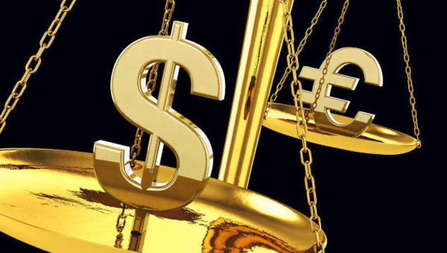 За първи път единната валута струва по малко от един швейцарски