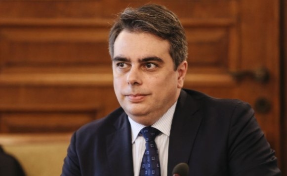 В 17 часа днес президентът Румен Радев ще приеме кандидата