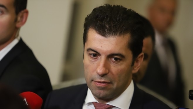 С всеки оставащ час от нашето управление си връщаме обратно