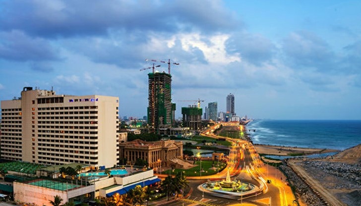 Шри Ланка обяви извънредно положение за неопределено време часове след