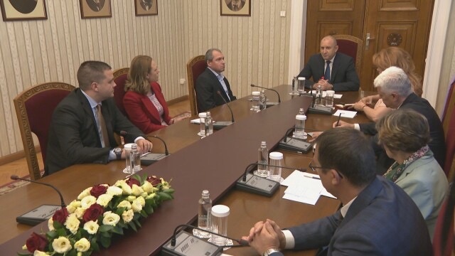 Напрежение между Има такъв народ и президента Румен Радев заради